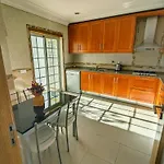 Farm Village- Townhouse 2 Mins From Old Town *