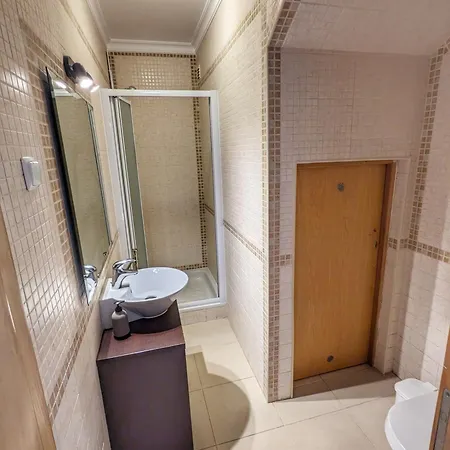 Farm Village- Townhouse 2 Mins From Old Town Vakantiehuis